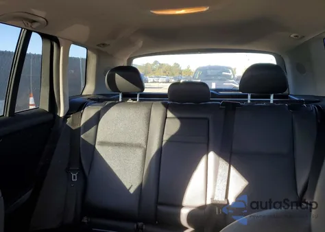 2013 Mercedes-Benz Glk 350 z USA, uszkodzony, nr VIN WDCGG5HB3DF984805